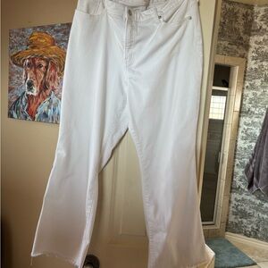 Chico's So Slimming Girlfriend Kick Flare Jeans (Size 2.5 or 14)